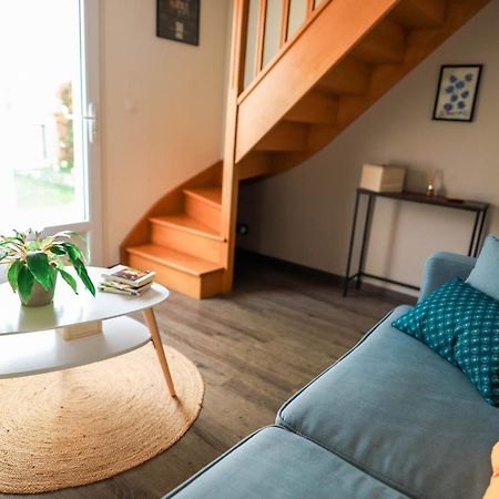 La Maison D'Elise Panzió Dollon Kültér fotó